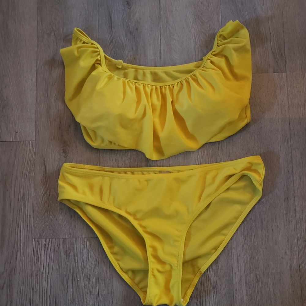 Yellow bikini
